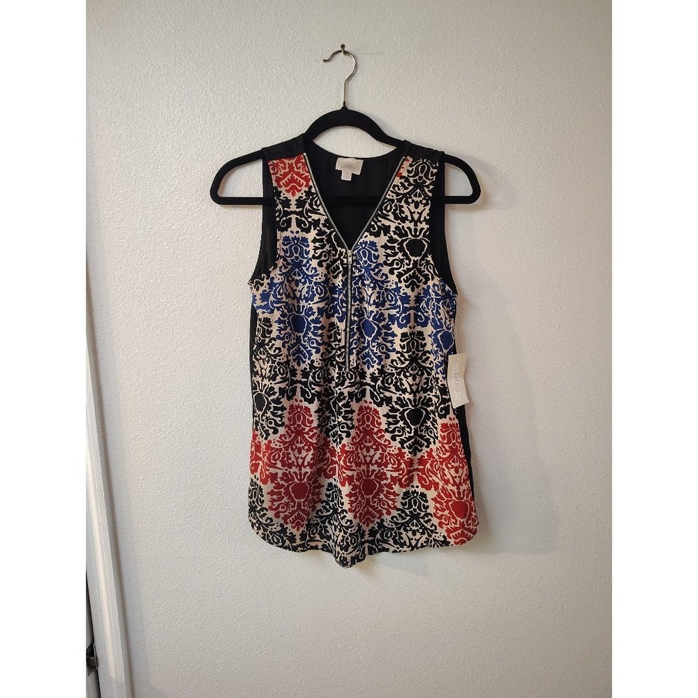 Misia Womens Damask Print Sleeveless Blouse Half Zip V-Neck Top Red Blue Black S